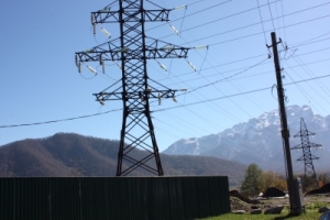 «Россети Северный Кавказ»: Незаконные застройки в охранных зонах ЛЭП подвергают риску надежность энергоснабжения